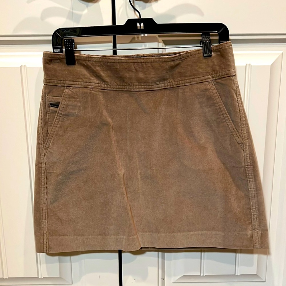 BR light brown corduroy mini size 4